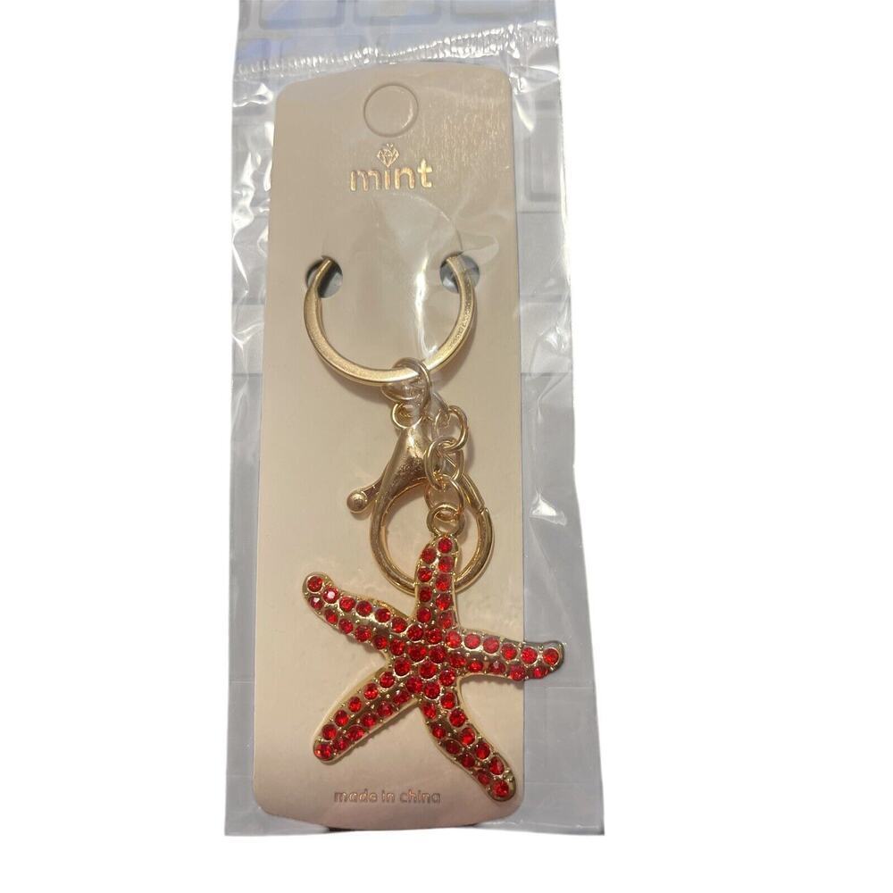 MINT RED SPARKLE STARFISH KEYCHAIN